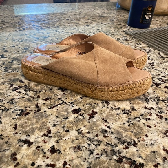 GAIMO ESPADRILLES SPAIN TAN SUEDE OPEN TOE SANDALS WEDGE LOW PLATFORM SIZE 38 - Picture 1 of 6